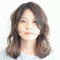 ウエディングドレス髪型例：ミディアムの場合
